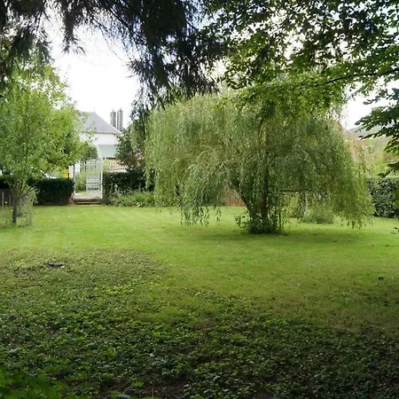 La Reverie Bed & Breakfast 2*