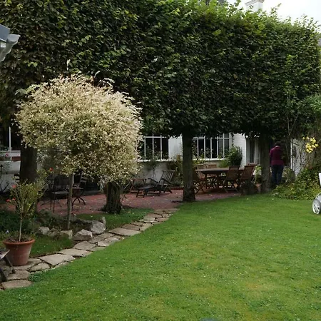 Bed & Breakfast La Reverie 2*