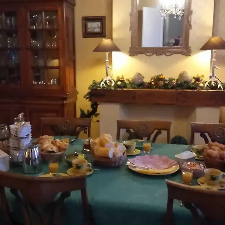 La Reverie Bed & Breakfast 2*
